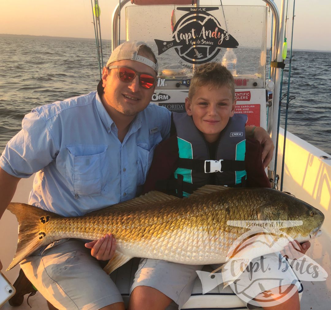 Bumpy start but Conner and his dad Ryan did excellent and put some trophy drum in the boat, despite the rough conditions!

I love seeing the youngins that are passionate about fishing! 

Ryan landed a tagged redfish as well!!