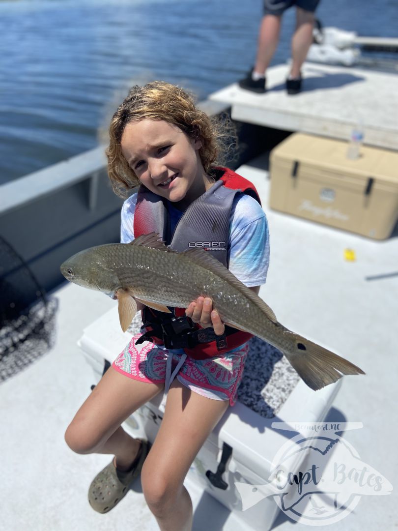 First thing this morning We covered casting with the kids explained the game plan, and they fished hard picked away at redfish throwing artificial lures. Little sister 9yo had the hotstick and showed the boys how it’s done! Pleasure to be able to introduce all 4 anglers to their first ever redfish!