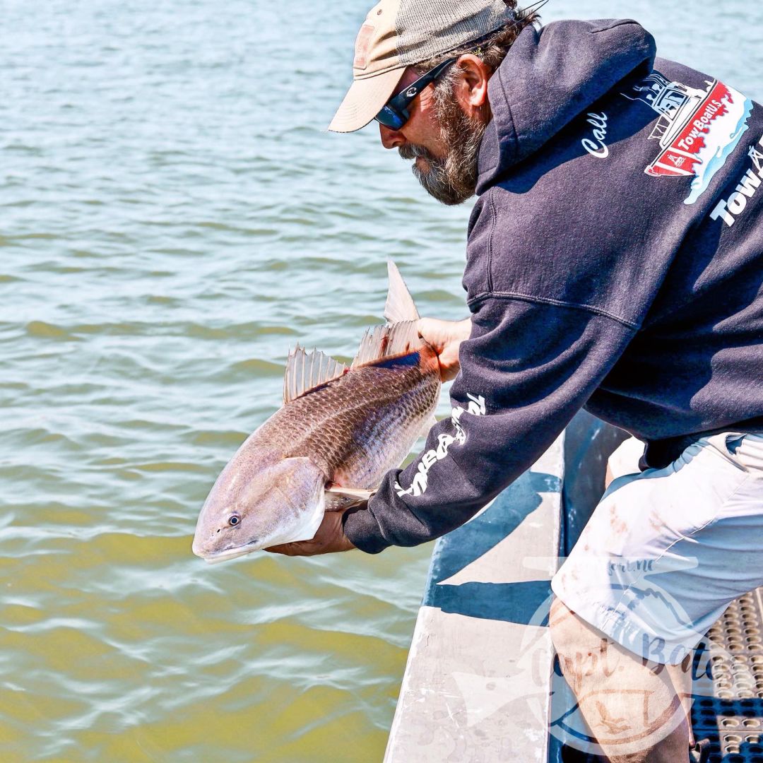 Great afternoon of redfish action with Several throw backs and the story of a monster that got away! Fish from 25-32”