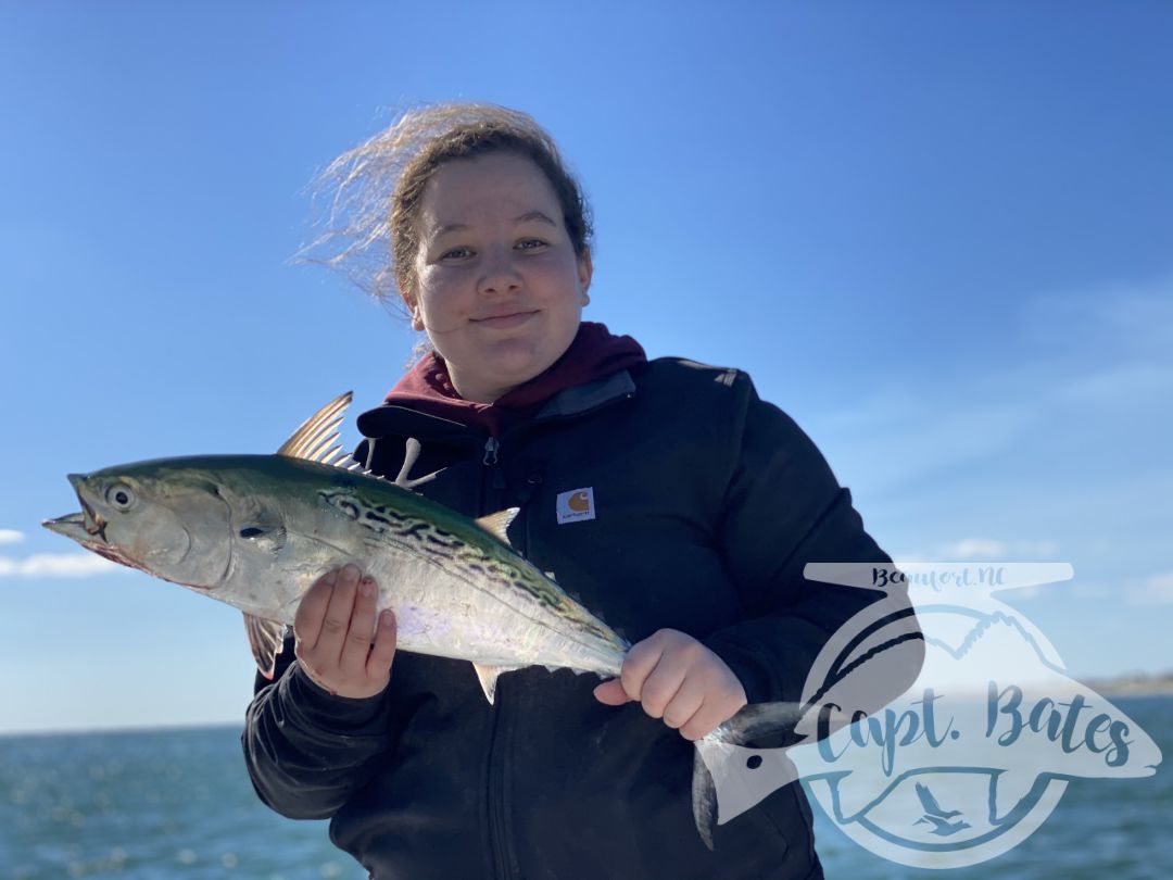 Fish in the front, party in the back! The mullet was flowing like wine in a stiff NE breeze today! It wasn’t easy for us but made a few of our opportunities count on #albies Dalton and Jessie kept good attitudes and got to see some exciting feeds!