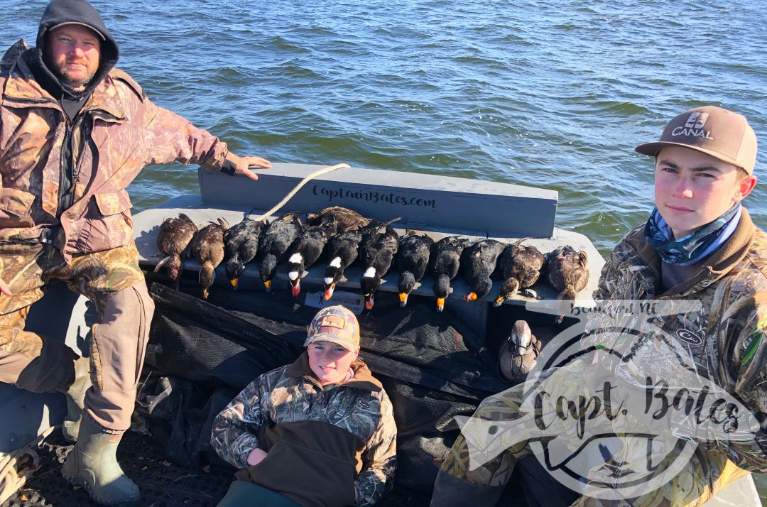 Great shoot for these 3! Their first time ever in layout boats! Things started out really slow so we picked up and moved to another area and boy did we make the right call! They shot their limits quickly and got a few surf scoters to mount! 

That’s one of the great things about layout hunting is the ability to pick up quickly and adjust when the ducks throw you a curve ball!