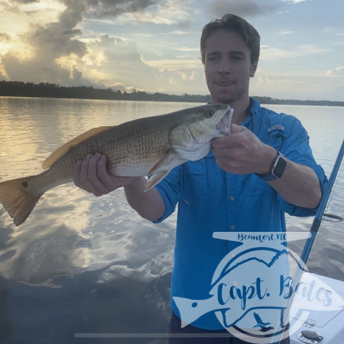 Great morning inshore fishing with this crowd from Minnesota. Tons of pullage from specks and slot redfish!