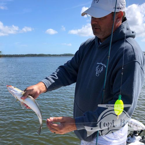 Have a had a ton of fun with a great client and friend, unfortunately the wind the last 3 days has made popping cork for old drum almost impossible. Very limited on the areas we could fish. We made the best of it with lots of laughs, and a Neuse river slam today for Mr Faber. 

It’s easy to get frustrated on days like this, but there’s nothing we can do to change the weather so we roll with the punches, have a good time, and appreciate the better days!