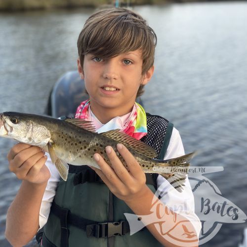 Once lil man caught a couple fish on topwater we couldn’t put it down! Can you blame him? Super fun day on the trout and redfish hiding from the wind machine!