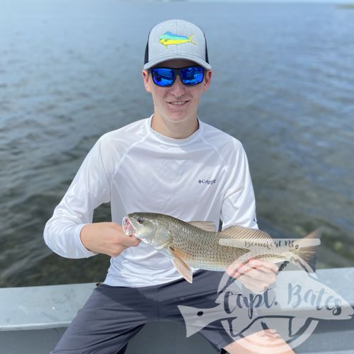 Rough start this morning when a school of upper slots crushing mullet I was working towards, 2 casts away got ran over by an inconsiderate boater right off the bat. But these guys stuck with me absorbed my instructions like a sponge and ground it out till we found couple more schools and crushed it. Great times with these guys throwing lures.