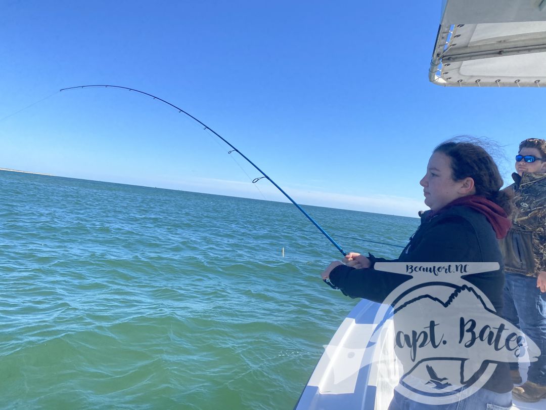 Fish in the front, party in the back! The mullet was flowing like wine in a stiff NE breeze today! It wasn’t easy for us but made a few of our opportunities count on #albies Dalton and Jessie kept good attitudes and got to see some exciting feeds!