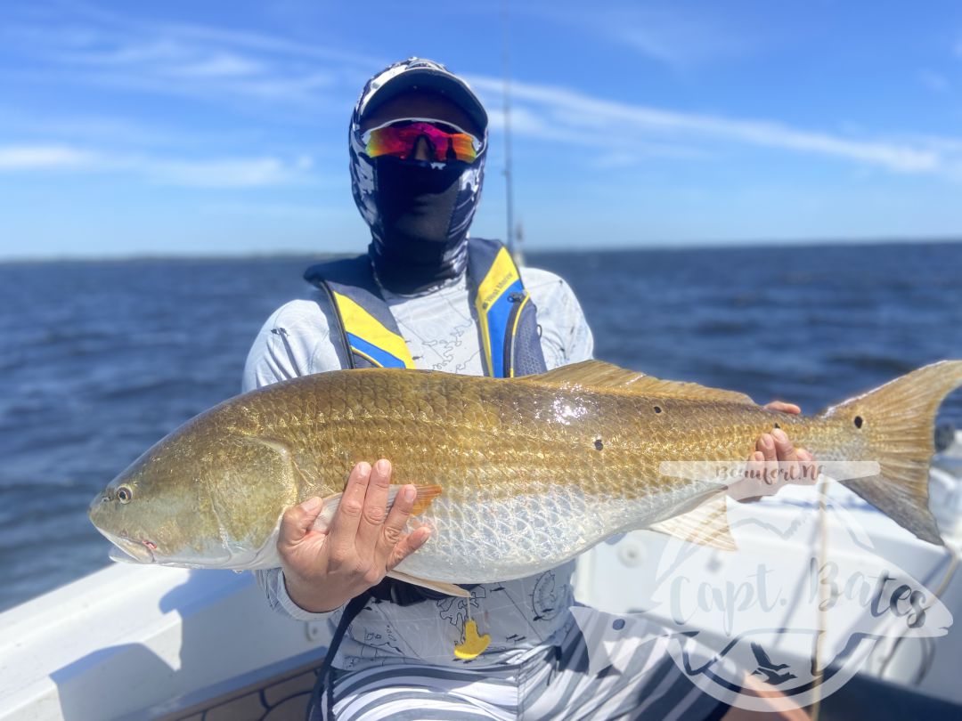 Large photo dump from an awesome trophy redfish season! So many personal best broken and memories made! Now booking 2022 dates!