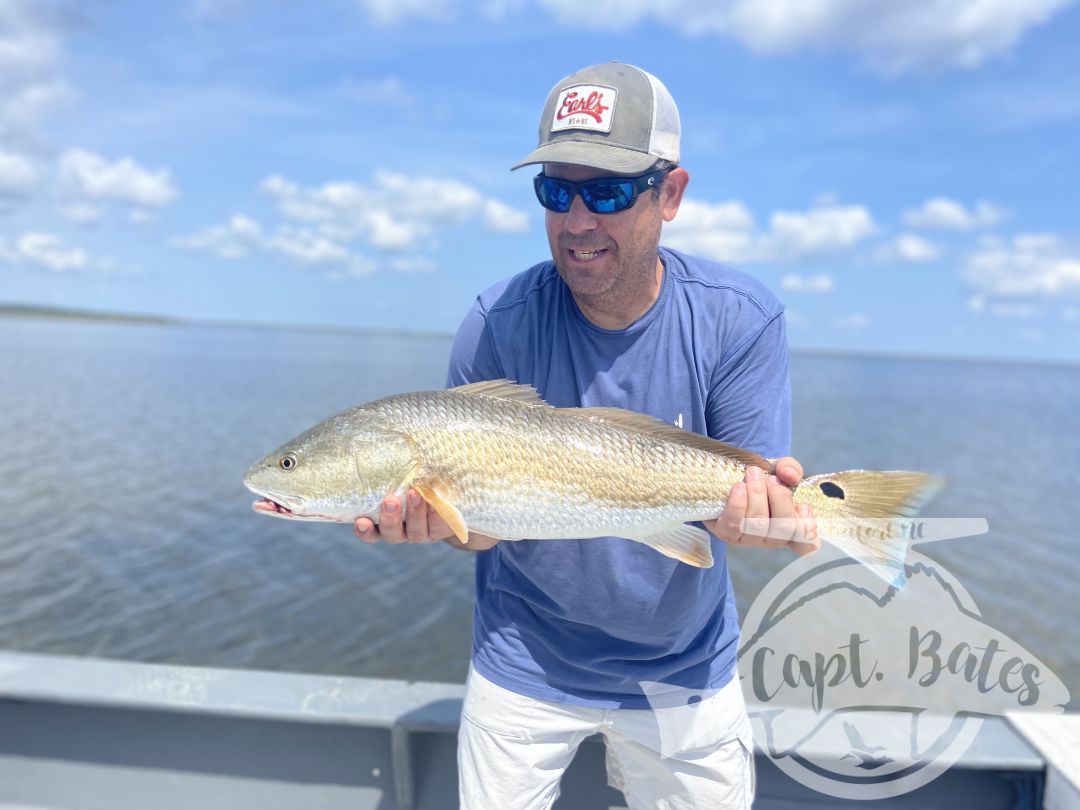 Been an extremely busy month already! We fished on through the weekend, did my best to avoid the crowds and show my crowds a fun trip with out the chaos holiday weekends bring to the coast. We succeeded at that, well other then cussing out one fancy flats boat 