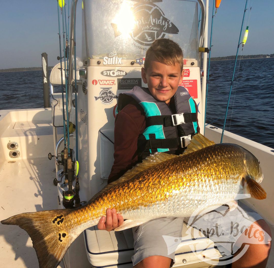 Bumpy start but Conner and his dad Ryan did excellent and put some trophy drum in the boat, despite the rough conditions!

I love seeing the youngins that are passionate about fishing! 

Ryan landed a tagged redfish as well!!