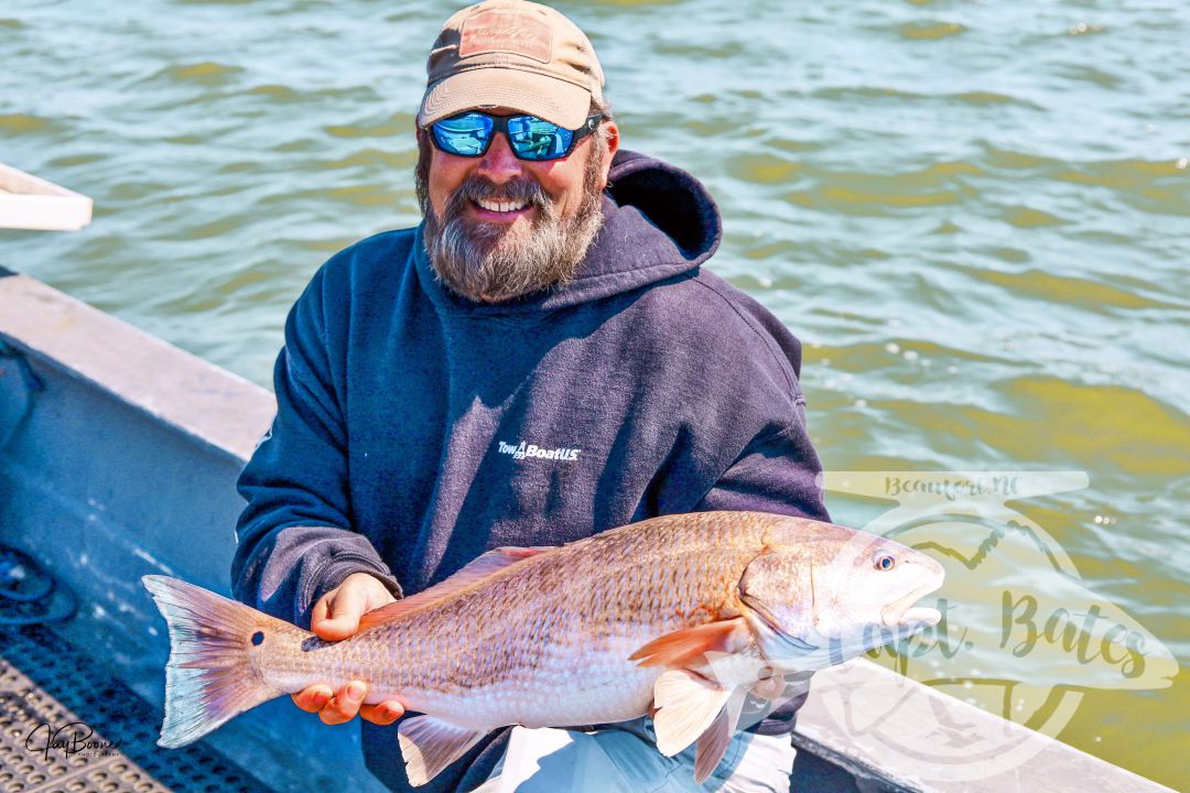 Great afternoon of redfish action with Several throw backs and the story of a monster that got away! Fish from 25-32”