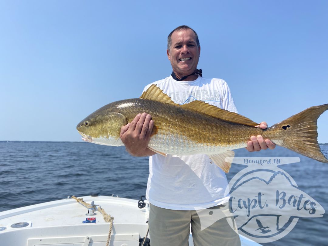 Another hero shot dump from Trophy drum season! Booking August -September 2022 trophy redfish season now!