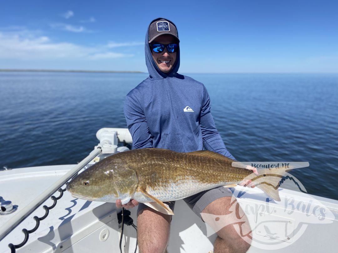 Last trophy redfish pics of the 2021 season so much fun with so many great clients thanks everyone!