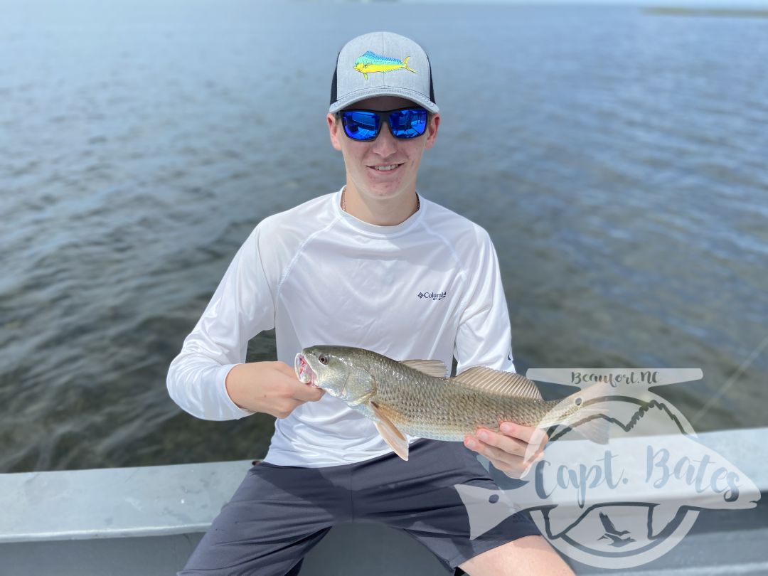 Rough start this morning when a school of upper slots crushing mullet I was working towards, 2 casts away got ran over by an inconsiderate boater right off the bat. But these guys stuck with me absorbed my instructions like a sponge and ground it out till we found couple more schools and crushed it. Great times with these guys throwing lures.