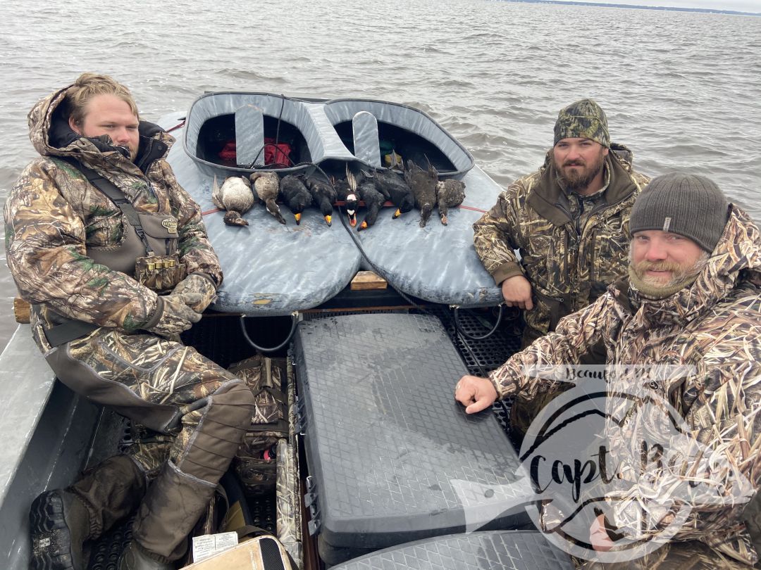 Day two of introducing this trio to layouts and sea ducks! They experienced warm and greasy conditions the first day with just a handful of shots at lazy birds. The second day was much more conducive for sea duck gunning! Good times!