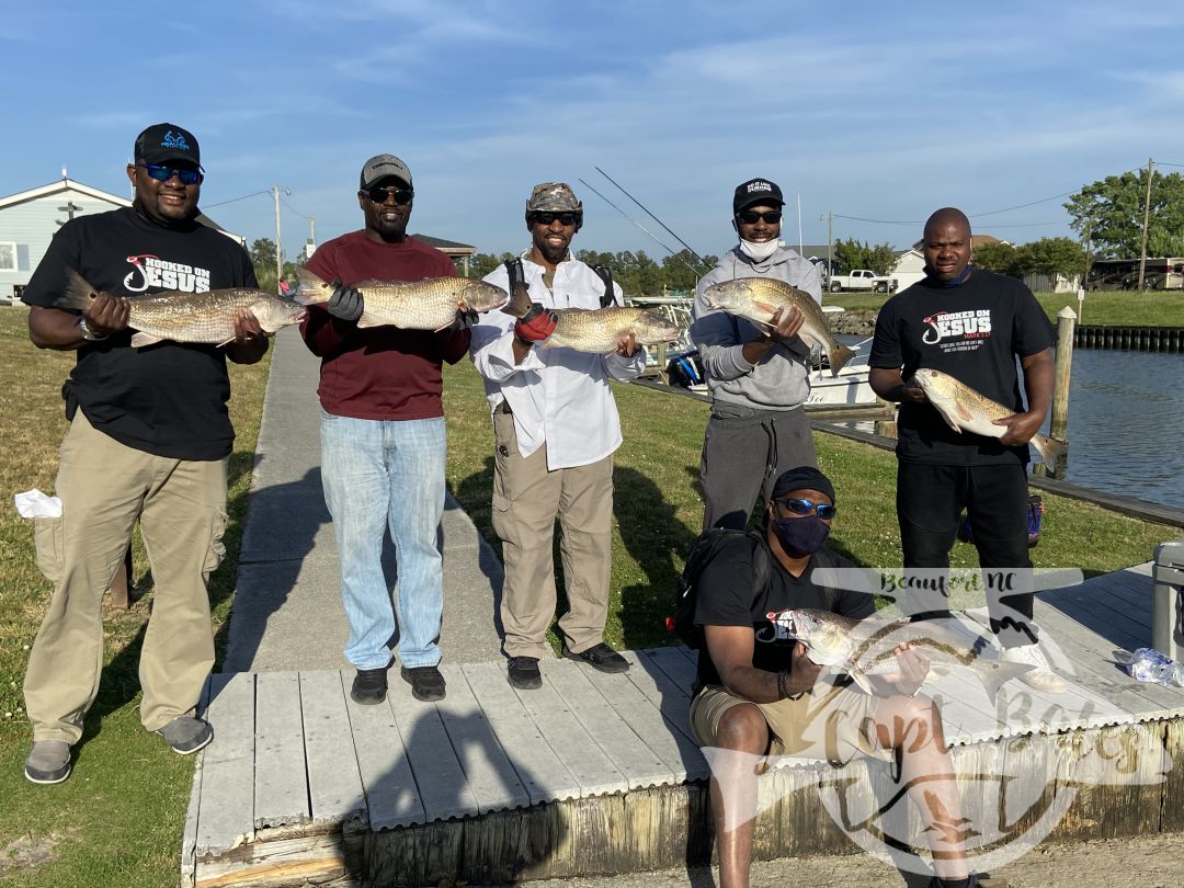 This two boat trip grounded through some tough fishing and it paid off big time for the last hour of a half day! I love big group trips that cut up and talk junk between the boats hahah